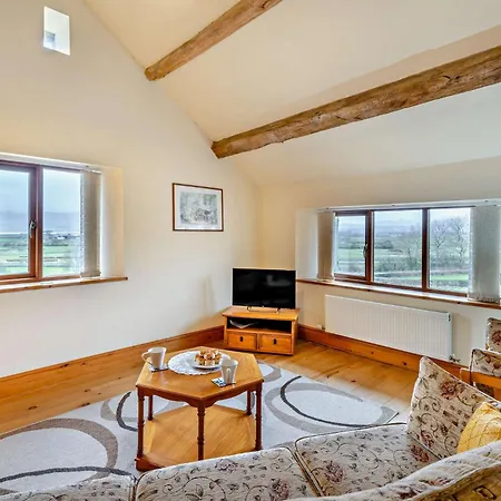 1 Bed In Kirkby-in-furness 94291 Holiday home Soutergate